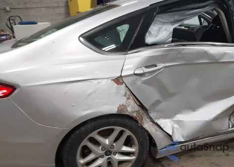 2016 Ford Fusion Se z USA, uszkodzony, nr VIN 1FA6P0H78G5111132